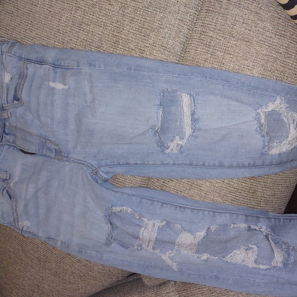 Women's American Eagle ripped Jeans